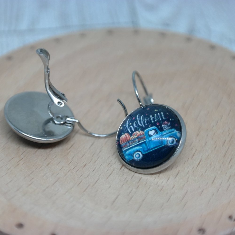 Hello fall leverback earrings - Picture 2 of 6